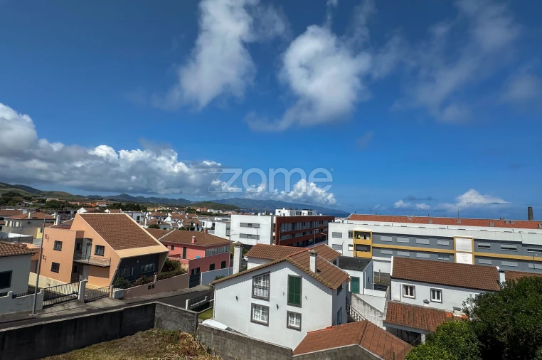 Moradia T5 para Venda em Ribeira Grande (Matriz) Foto 28