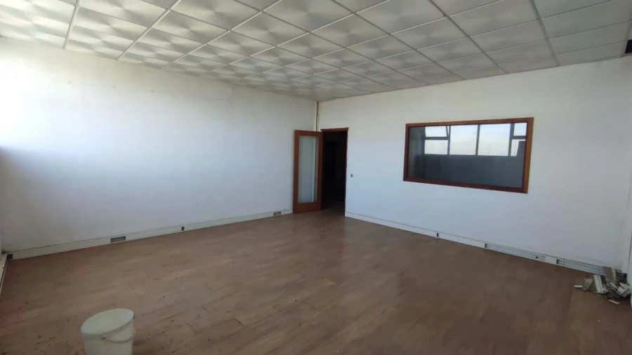 Armazém para Venda em Moita Foto 16