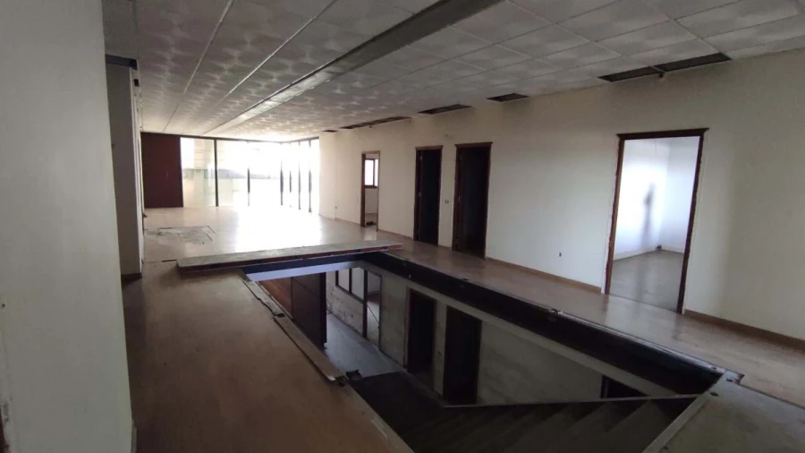 Armazém para Venda em Moita Foto 14