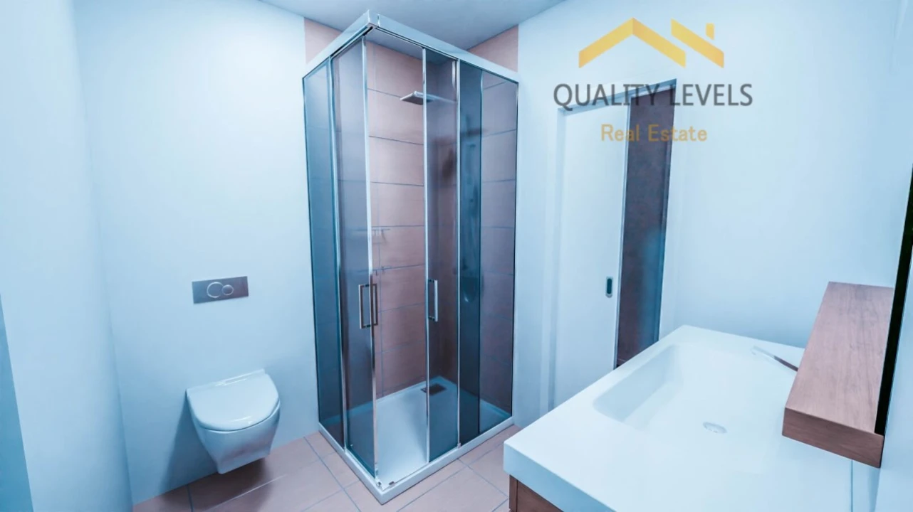 Moradia T3 para Venda em Caniço Foto 4