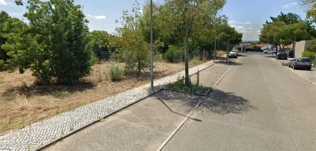 Terreno para Venda em Vila Nova da Barquinha Foto 1