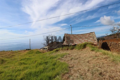 Terreno para Venda em Canhas