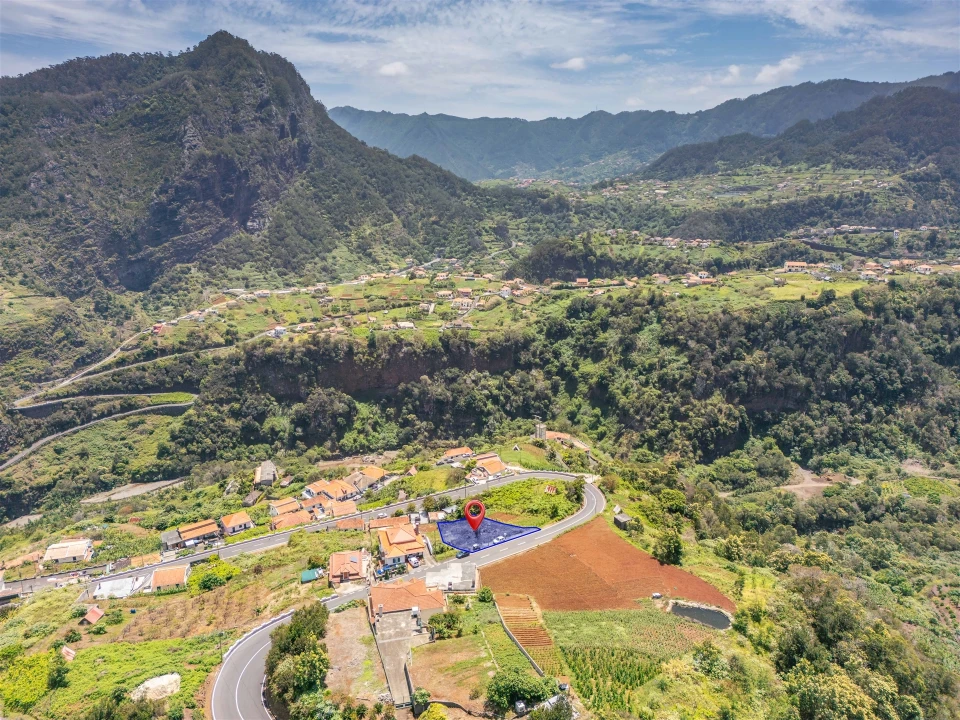 Terreno para Venda em Faial Foto 5