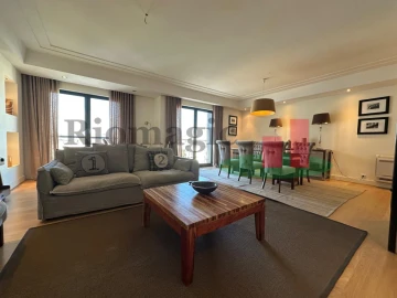 Apartamento T3 para Arrendamento em Benfica