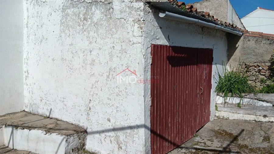 Moradia T3 para Venda em Beirã Foto 5