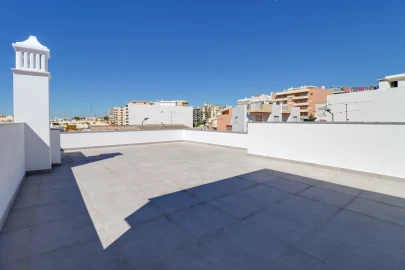 Moradia T3 para Venda em Faro (Sé e São Pedro)