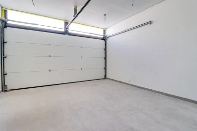Moradia T3 para Venda em Faro (Sé e São Pedro)