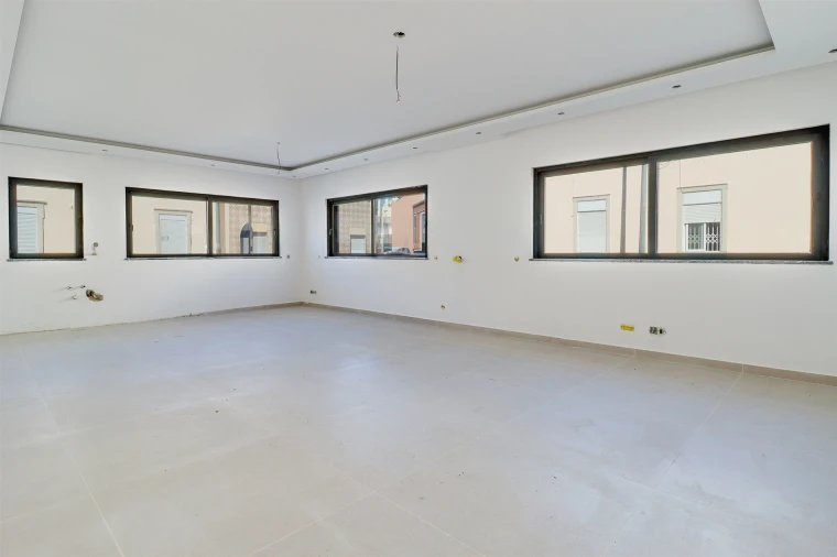 Moradia T3 para Venda em Faro (Sé e São Pedro) Foto 5