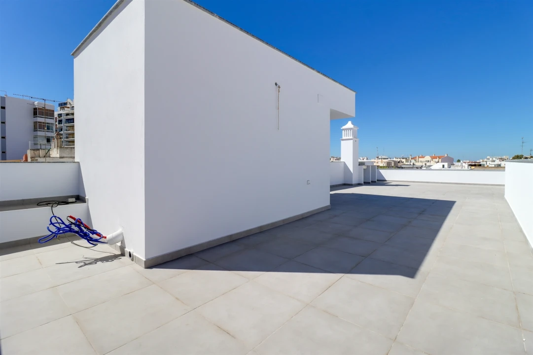 Moradia T3 para Venda em Faro (Sé e São Pedro) Foto 4