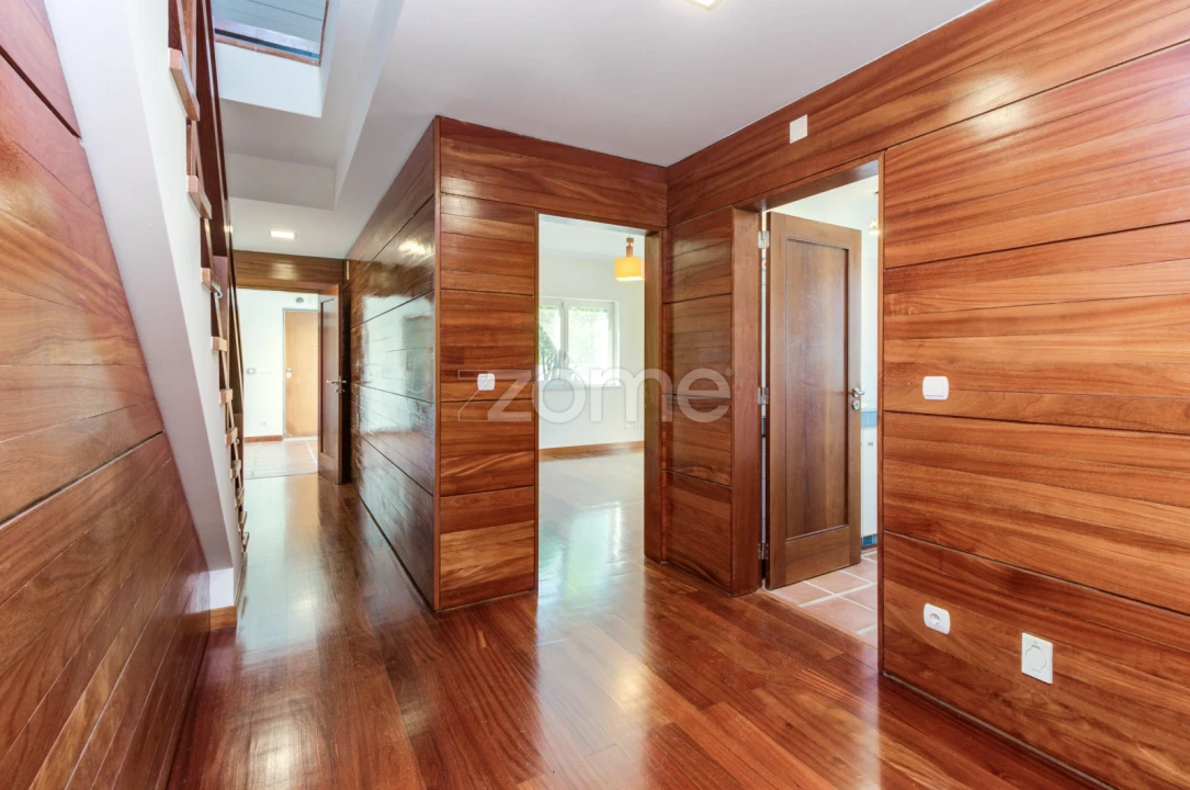 Moradia T4 para Venda em Santo Estêvão Foto 24