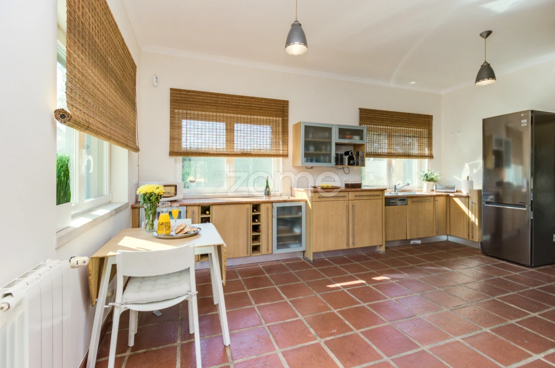 Moradia T4 para Venda em Santo Estêvão Foto 10