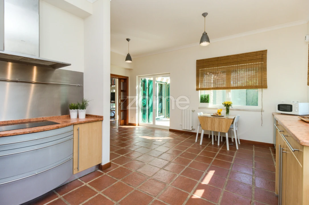 Moradia T4 para Venda em Santo Estêvão Foto 13