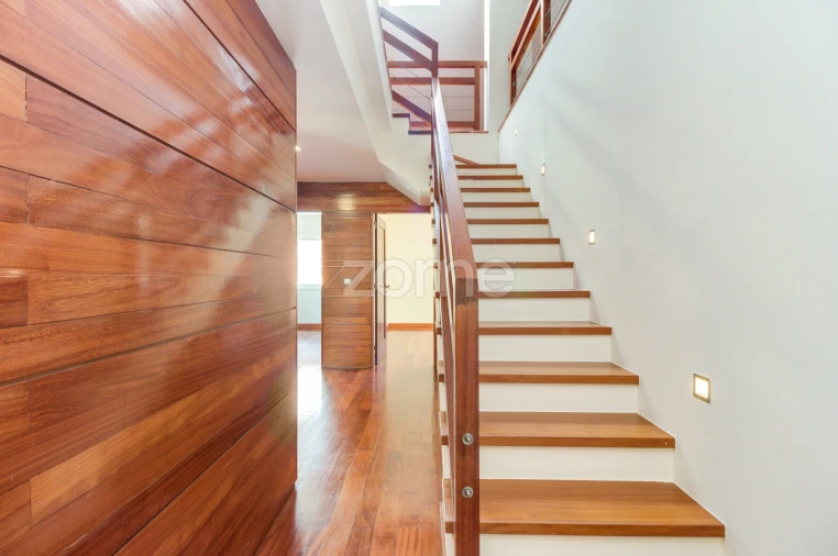 Moradia T4 para Venda em Santo Estêvão Foto 22