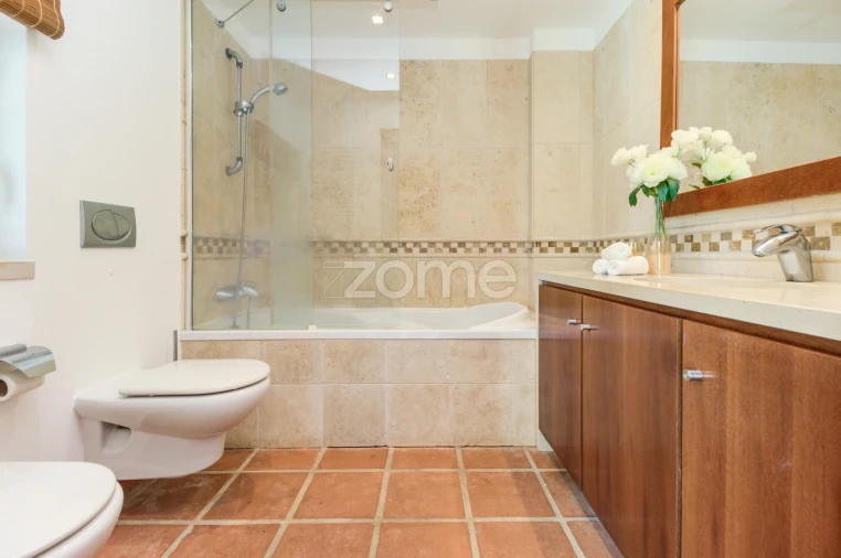 Moradia T4 para Venda em Santo Estêvão Foto 33