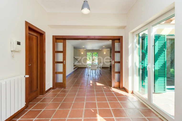 Moradia T4 para Venda em Santo Estêvão Foto 8