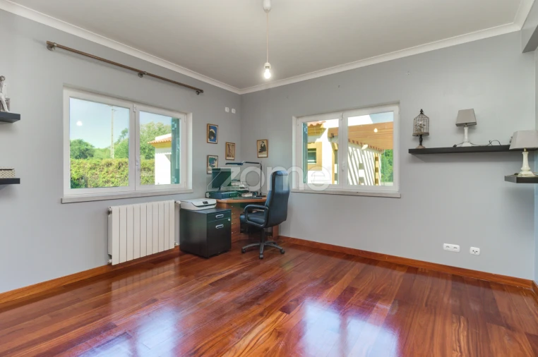 Moradia T4 para Venda em Santo Estêvão Foto 29