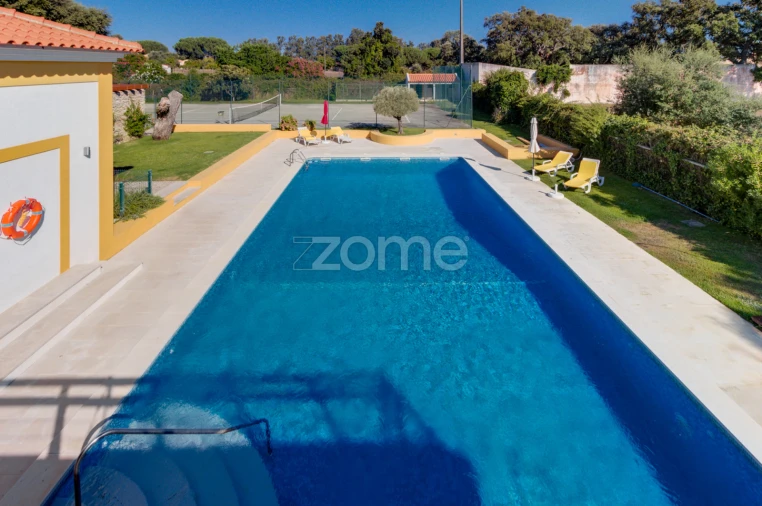 Moradia T4 para Venda em Santo Estêvão Foto 17