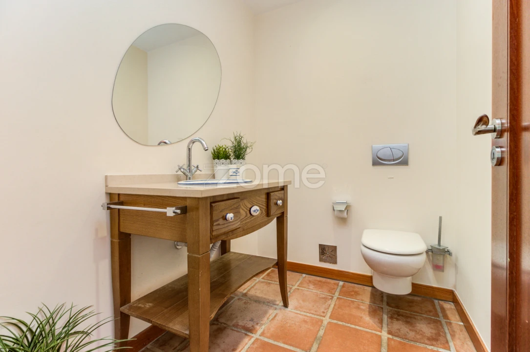 Moradia T4 para Venda em Santo Estêvão Foto 18