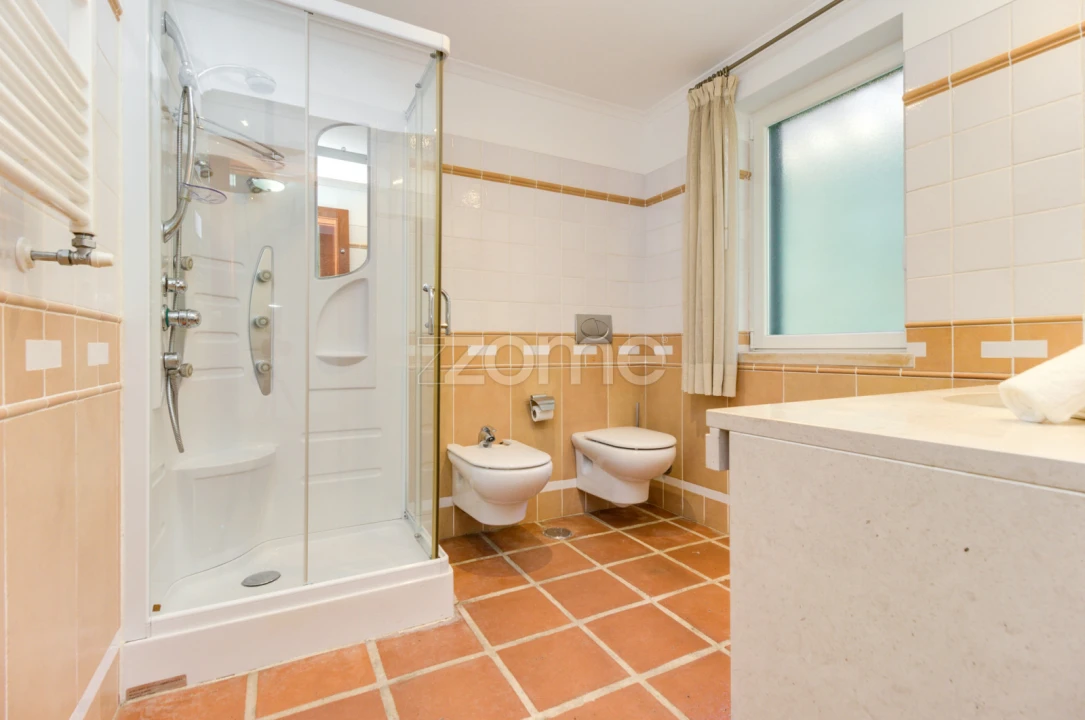 Moradia T4 para Venda em Santo Estêvão Foto 20