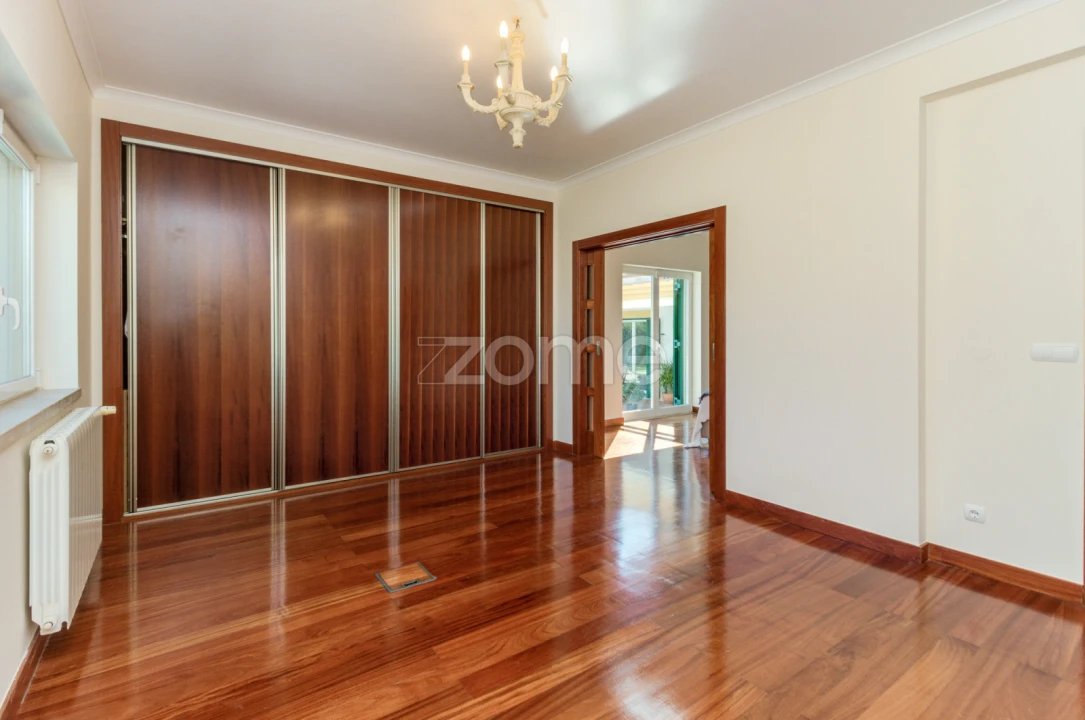 Moradia T4 para Venda em Santo Estêvão Foto 31