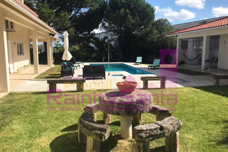 Moradia T3 para Venda em Samuel Foto 4