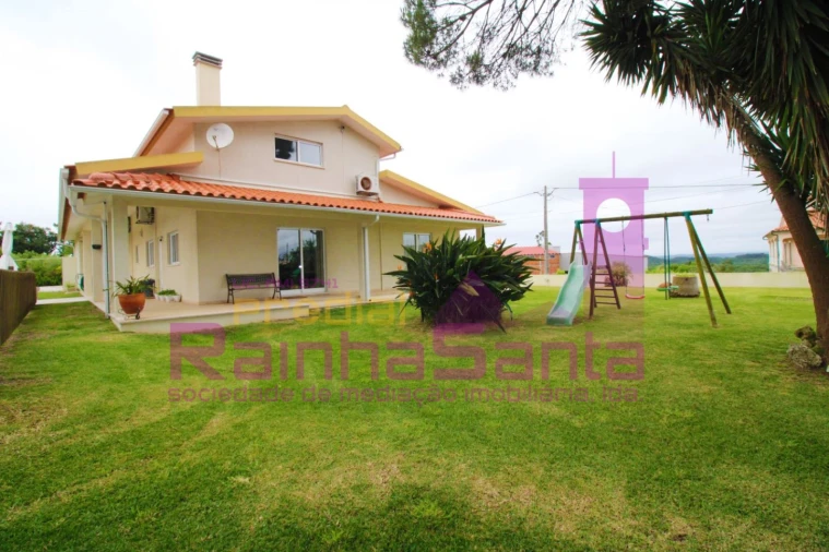 Moradia T3 para Venda em Samuel Foto 1