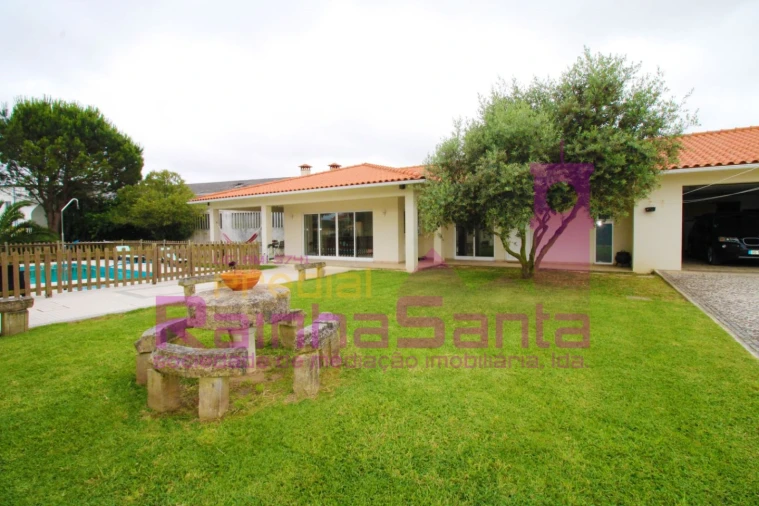 Moradia T3 para Venda em Samuel Foto 3