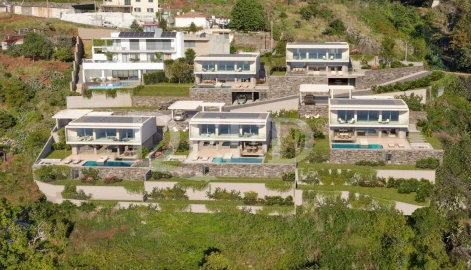 Moradia T3 para Venda em São Gonçalo