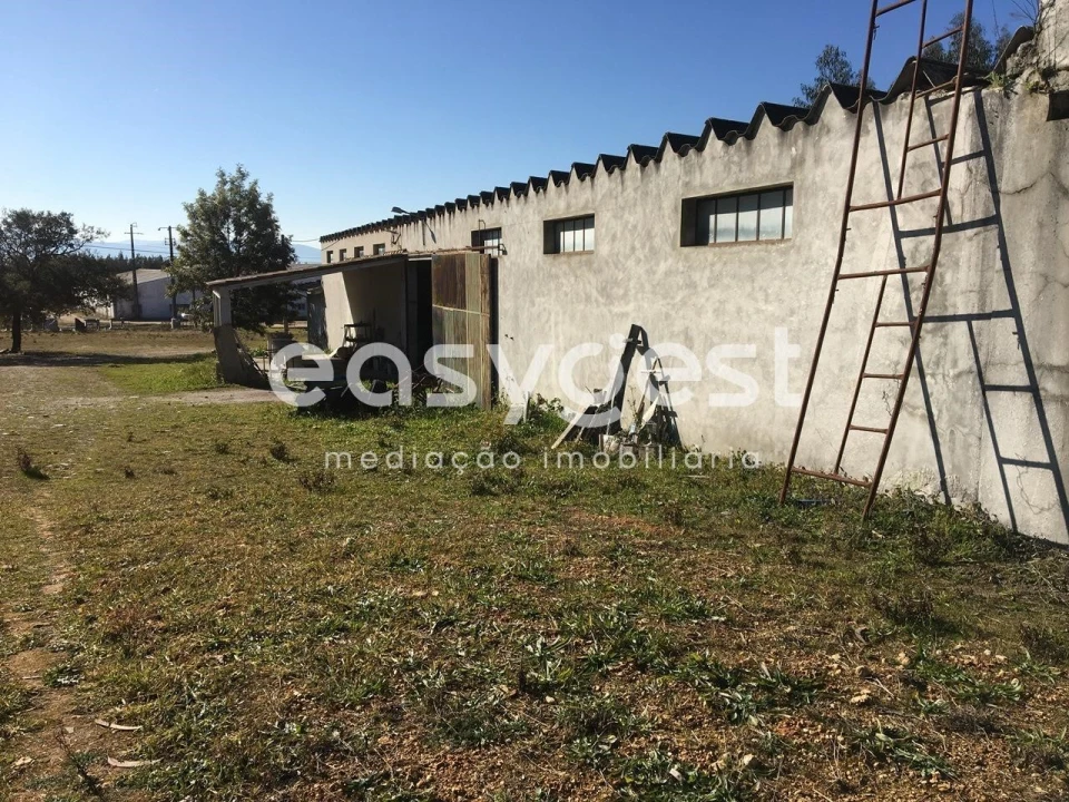 Armazém para Venda em Espariz e Sinde Foto 2