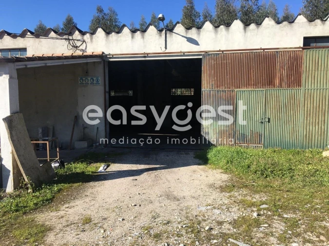 Armazém para Venda em Espariz e Sinde Foto 13