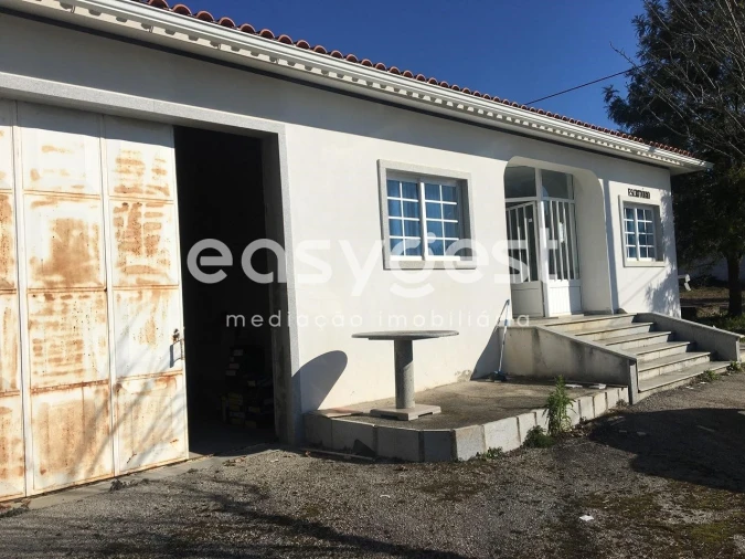 Armazém para Venda em Espariz e Sinde Foto 16