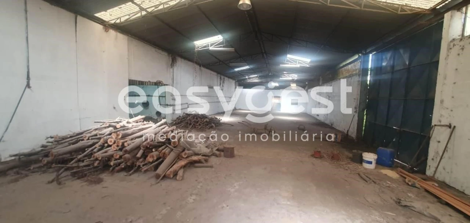 Terreno Comércio / Armazém para Venda em Águeda e Borralha Foto 7