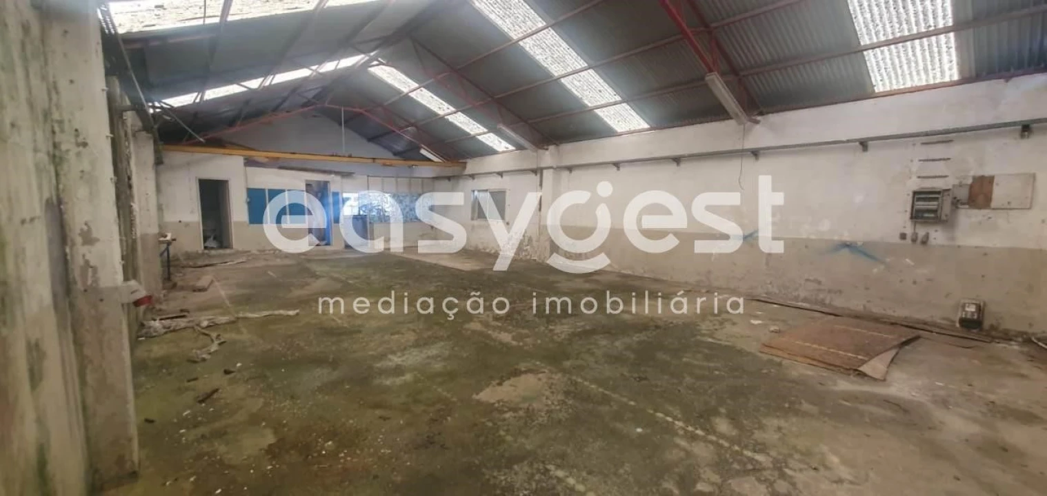 Terreno Comércio / Armazém para Venda em Águeda e Borralha Foto 15