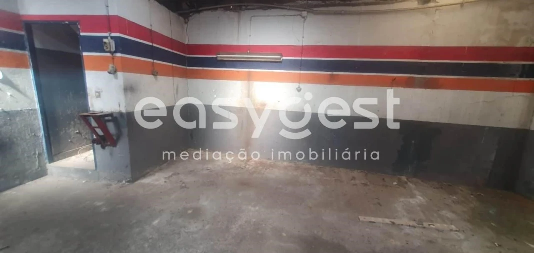 Terreno Comércio / Armazém para Venda em Águeda e Borralha Foto 10