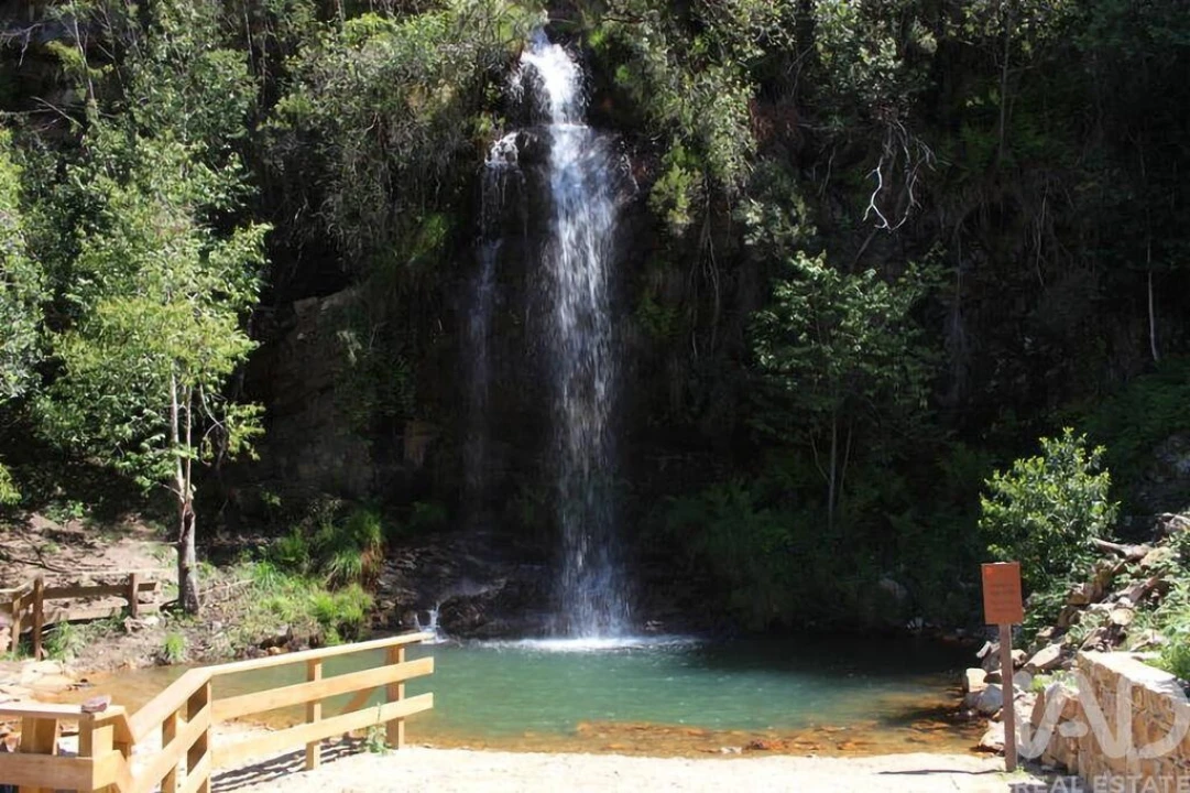 Moradia T3 para Venda em Janeiro de Cima e Bogas de Baixo Foto 17