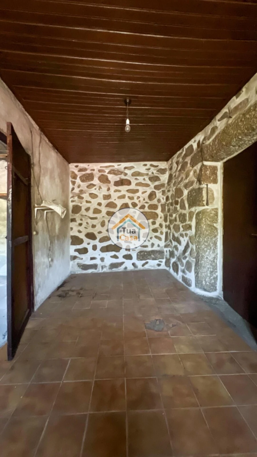 Moradia T2 para Venda em Calvos e Frades Foto 23