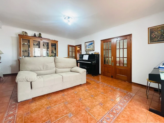 Apartamento T3 para Venda em Lousã e Vilarinho Foto 5
