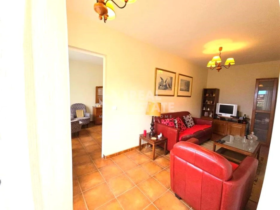 Moradia T2 para Venda em Arco de São Jorge Foto 3