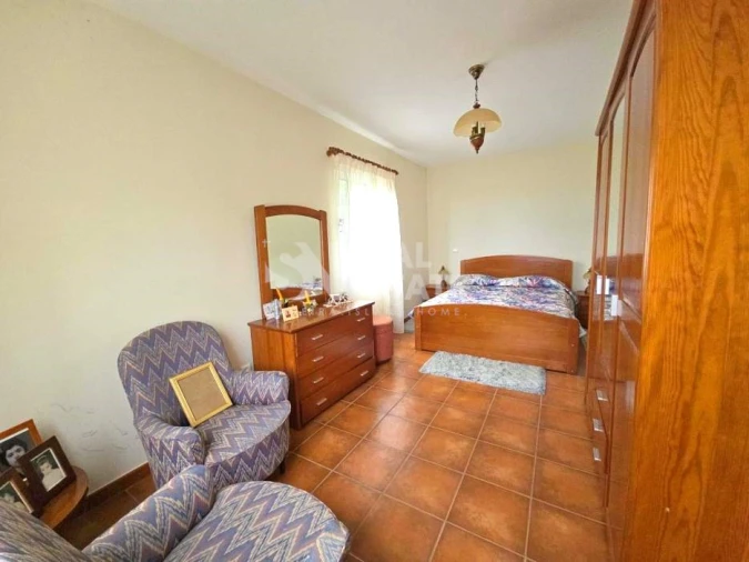 Moradia T2 para Venda em Arco de São Jorge Foto 2