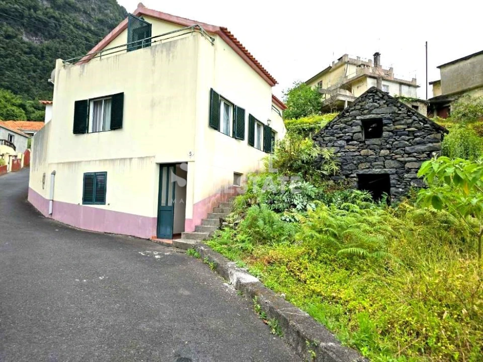 Moradia T2 para Venda em Arco de São Jorge Foto 11