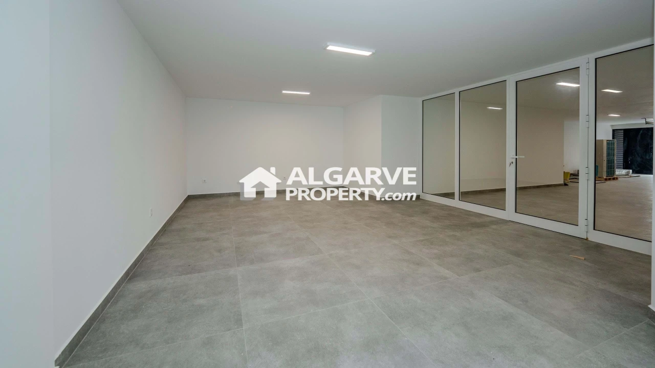 Moradia T4 para Venda em Albufeira e Olhos de Água Foto 39