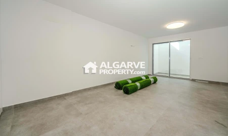 Moradia T4 para Venda em Albufeira e Olhos de Água