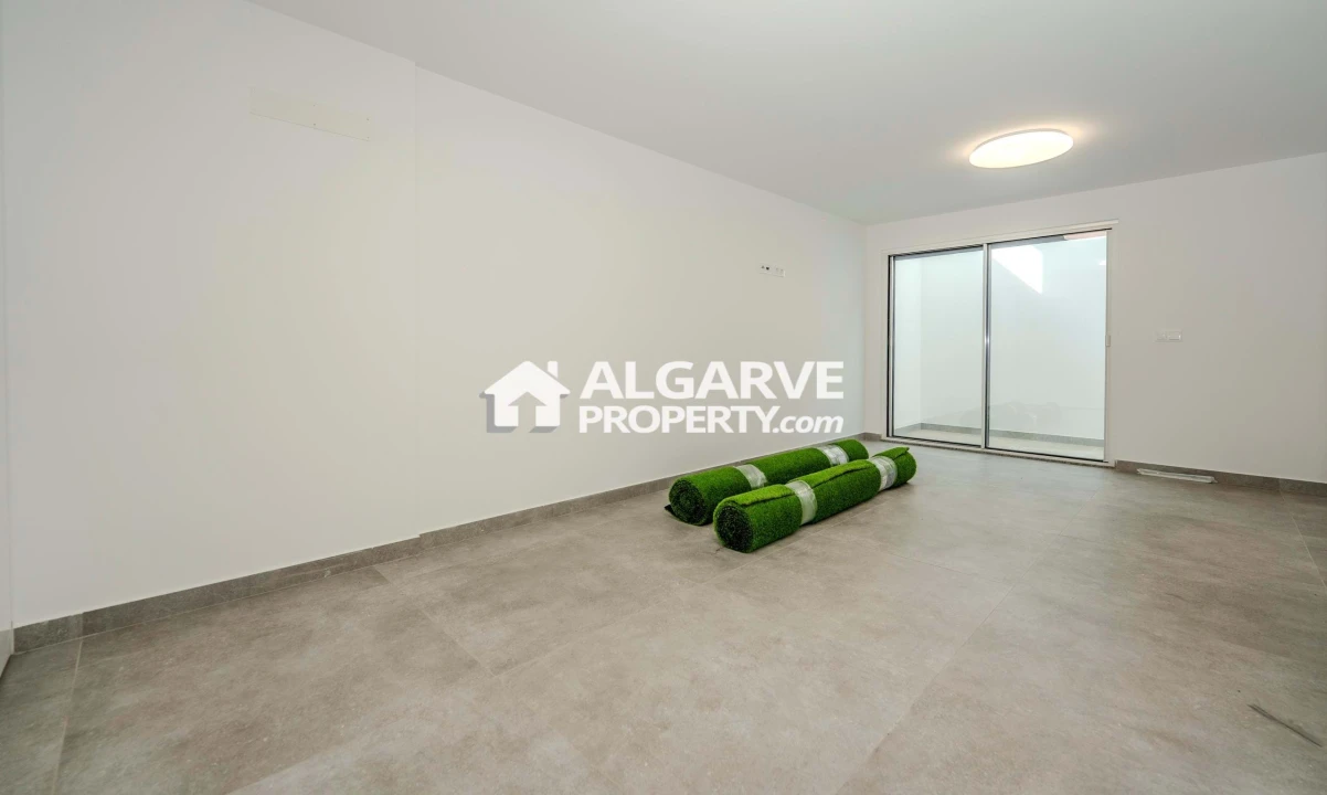 Moradia T4 para Venda em Albufeira e Olhos de Água Foto 33