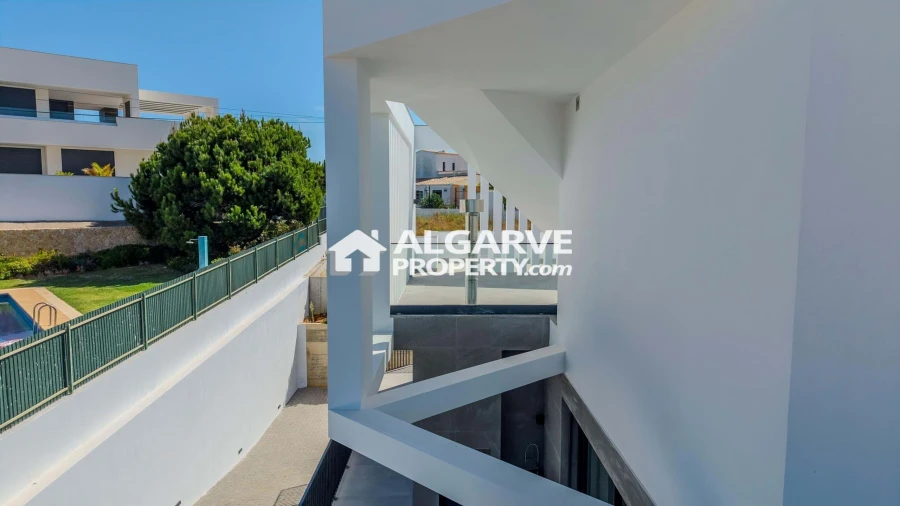 Moradia T4 para Venda em Albufeira e Olhos de Água Foto 59