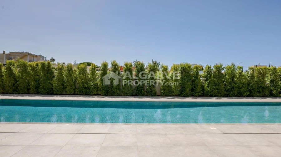 Moradia T4 para Venda em Albufeira e Olhos de Água Foto 48