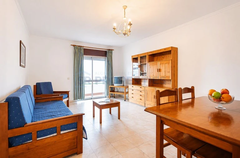 Apartamento T2 para Venda em Quarteira Foto 5