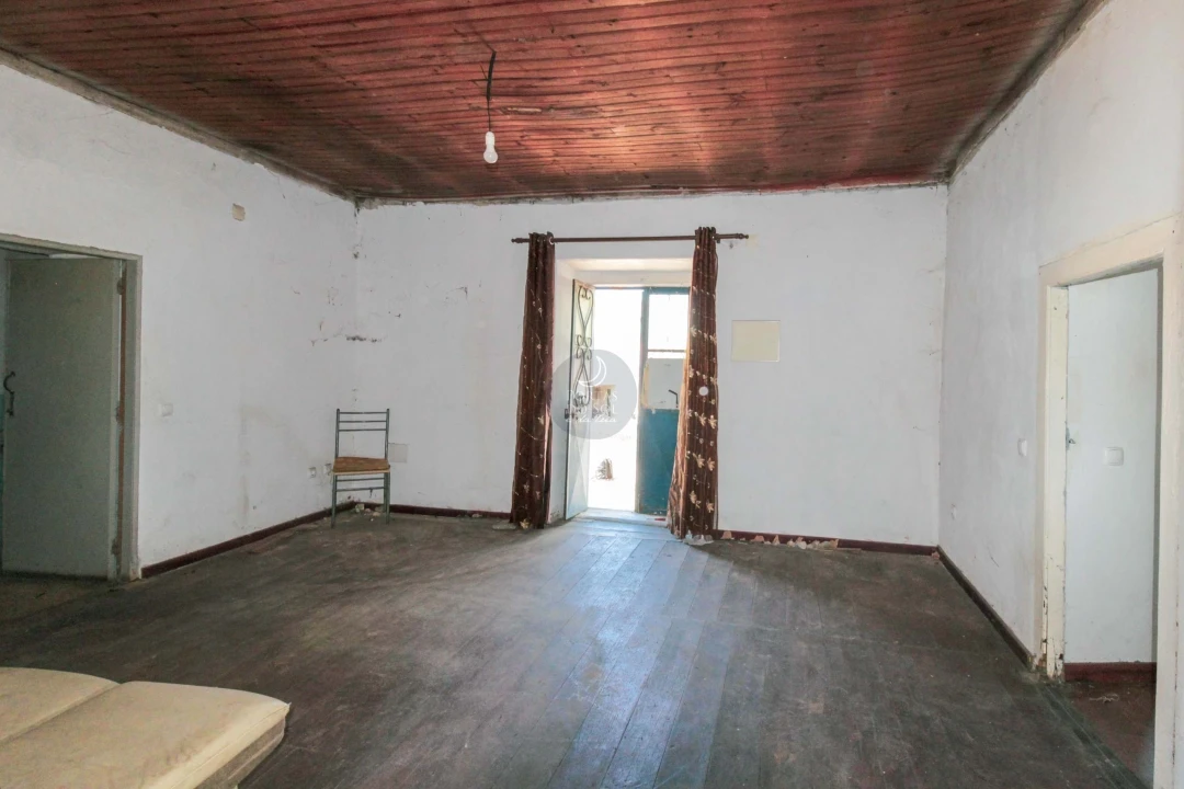 Moradia para Venda em Azoia de Cima e Tremês Foto 2