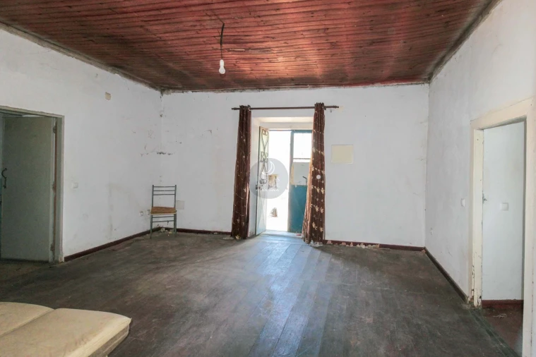 Moradia para Venda em Azoia de Cima e Tremês Foto 2