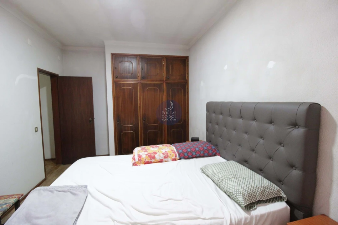 Moradia T6 para Venda em Vale da Pedra Foto 20