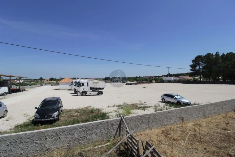 Moradia T6 para Venda em Vale da Pedra Foto 40